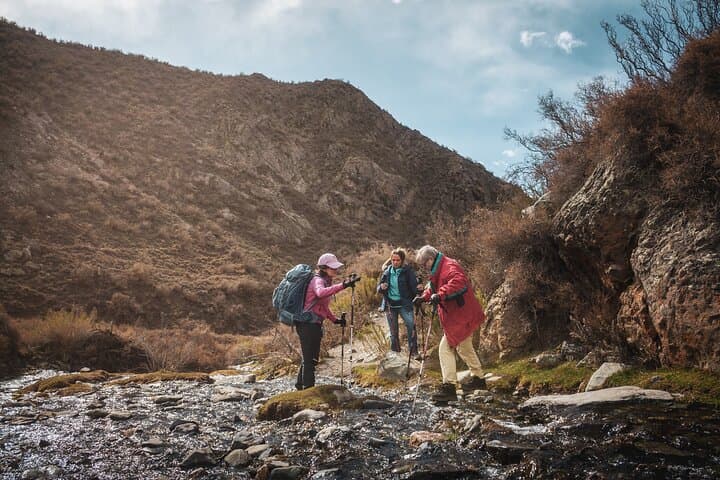 Andes Front Range Trek with Gaucho Asado near Potrerillos photo 5