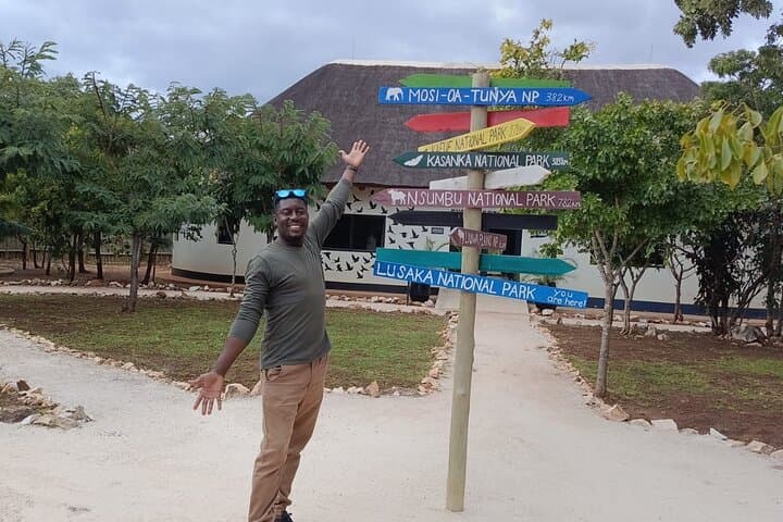 Two-Day Lusaka City and Conservation Tour — Museums, Markets & Elephant Nursery photo 4
