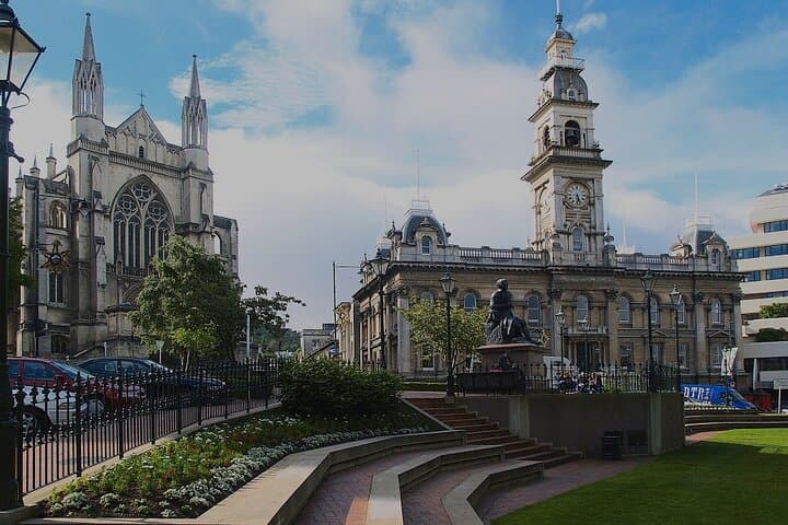 Dunedin Half-Day Private Tour: City Sights & Otago Peninsula Wildlife photo 2