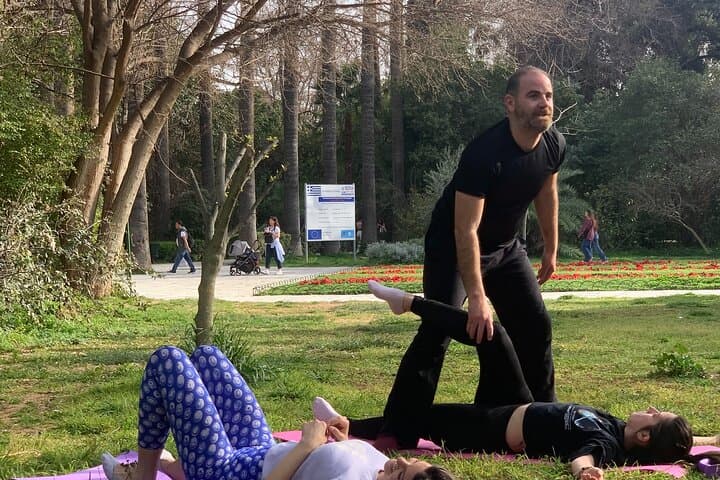 Sunrise Pilates in Athens' National Garden: Gentle Core Work Among Ancient Trees photo 2