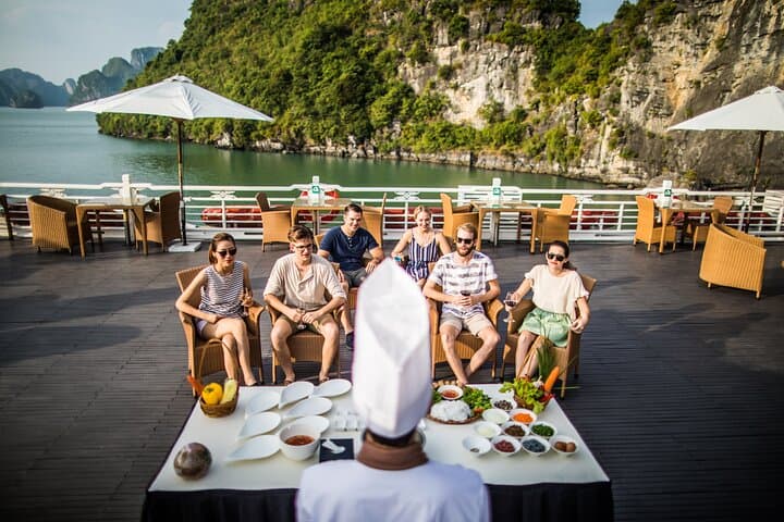 Luxury 3-Day Halong Bay Cruise from Hanoi — Kayaking, Caves & Floating Villages photo 5