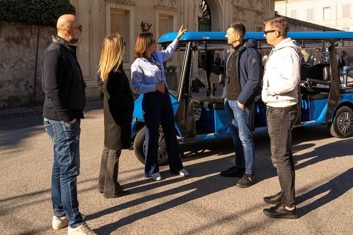 Rome Night Tour by Golf Cart: Prosecco, Gelato & Moonlit Landmarks photo 4