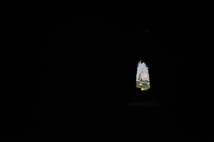 Rome Night Golf Cart Tour with Prosecco and the Colosseum photo 3