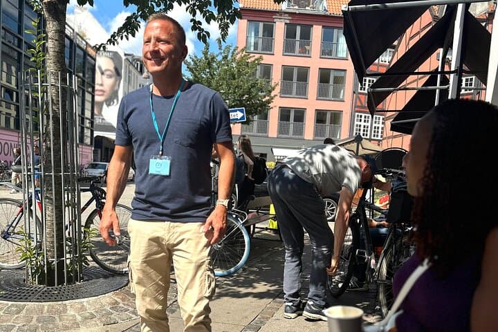 Copenhagen Walking Tour: 10+ Iconic Landmarks & Danish Pastry Tasting photo 2