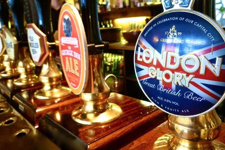 Historical Pub Walking Tour of London — Private Group Pubs & Gin Palaces photo 2