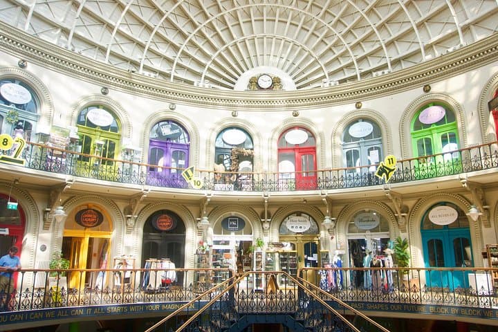 Self-Guided Walking Tour of Leeds: Royals, Lions & Golden Owls photo 3