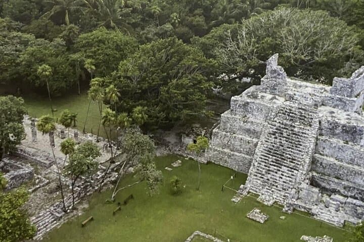 Cancun City Tour: El Meco Ruins, Plaza 28 & Playa Delfines in 5 Hours photo 2