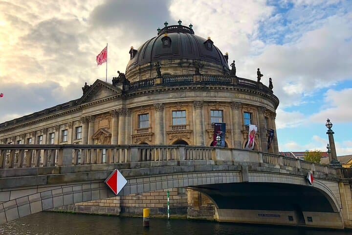 3-Hour Berlin City Center History Walking Tour (Semi-Private, 12ppl Max) photo 4