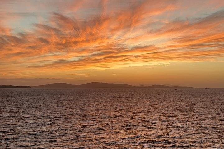 Private Mykonos Sunset Jeep Tour: Beaches, Lighthouse & Romantic Views photo 4