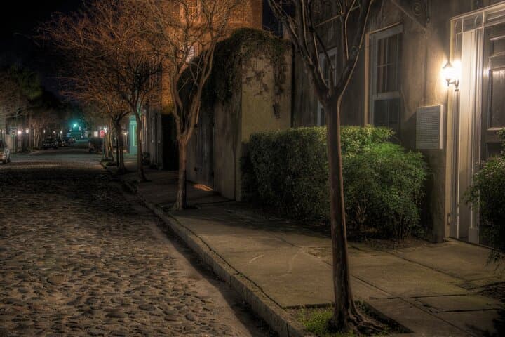 Sinfully Delicious Dessert Tour: Charleston Historic Sweets & Spirits Walking Experience photo 6