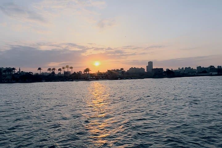 Golden Hour Dinner Cruise on the Nile: Cairo Sunset Dining & Live Entertainment photo 4