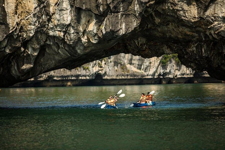 Luxury 2-Day Halong Bay Cruise from Hanoi: Overnight on a Premier Junk photo 3
