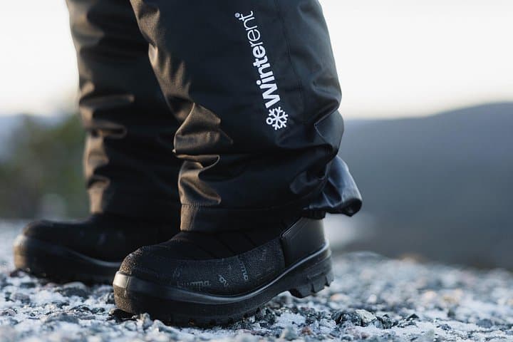 Arctic Winter Clothing Rental in Saariselkä & Ivalo — All Sizes for Adults & Kids photo 3