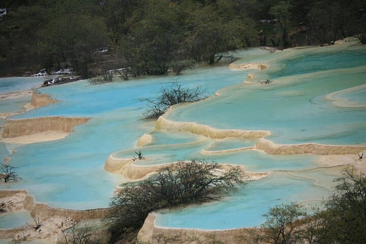 Huanglong Scenic Area: Terrace Pools, Cable Car & Practical Visitor Guide