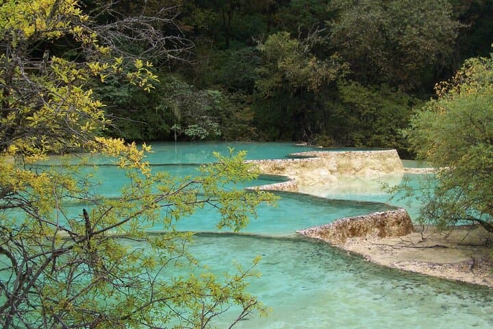 Huanglong Scenic Area: Terrace Pools, Cable Car & Practical Visitor Guide photo 2