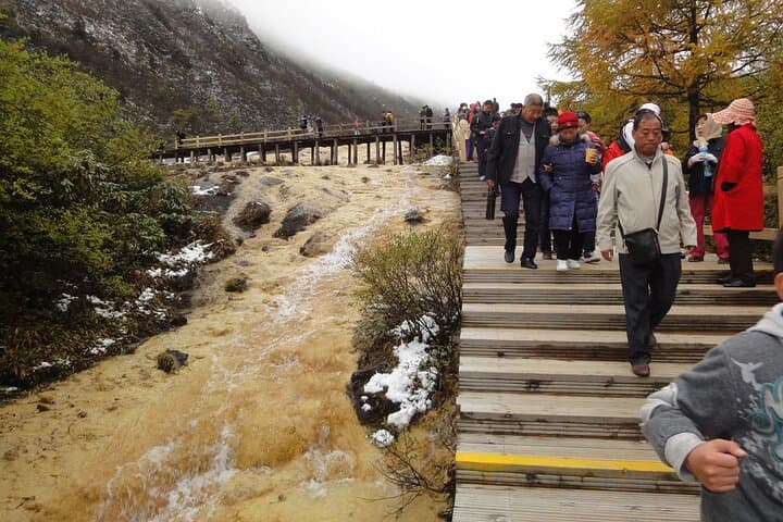 Huanglong Scenic Area: Terrace Pools, Cable Car & Practical Visitor Guide photo 6