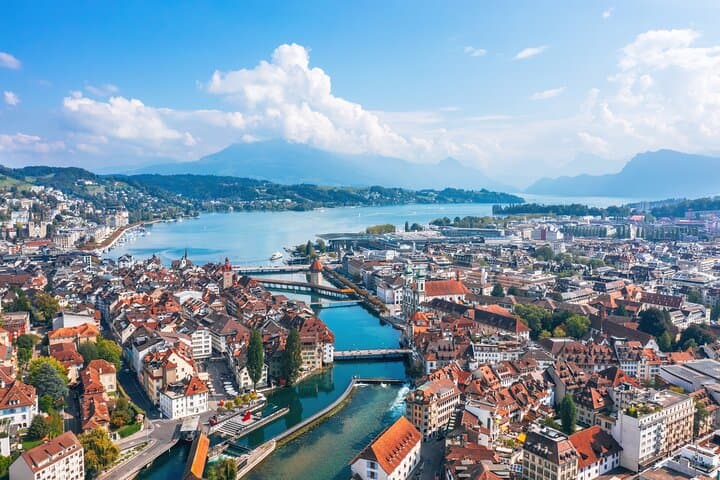 Lucerne Old Town Private Walking Tour: Two-Hour Cultural Stroll Through Medieval Streets photo 5