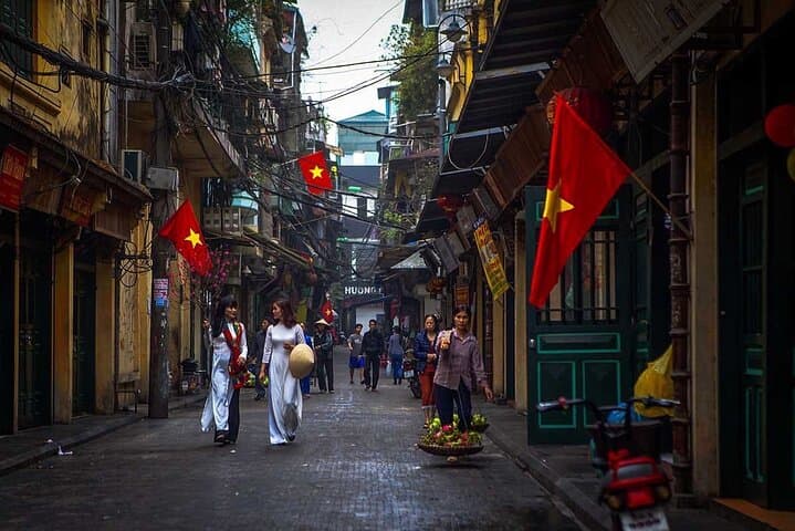 Hanoi Old Quarter Walking Tour: Ho Chi Minh Mausoleum, Citadel & Train Street in Half Day photo 4