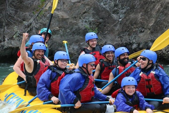 Kananaskis River Rafting: Family-Friendly Whitewater Between Banff and Canmore