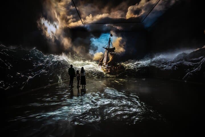 Frameless Immersive Art Experience London — 4 Galleries of 360° Visuals