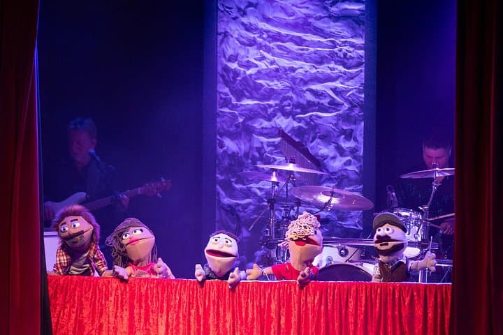 Branson Comedy Jamboree — Family-Friendly Two-Hour Live Variety Show on 76 Country Boulevard photo 4
