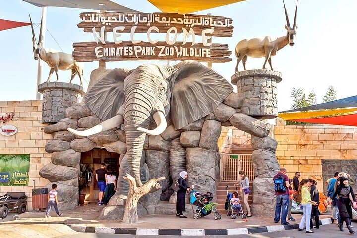 Emirates Park Zoo Abu Dhabi — Feed Giraffes & Elephants on a Family Wildlife Adventure photo 2