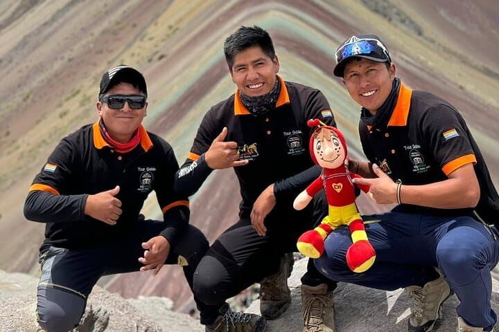 Cusco Private Tour: Vinicunca (Rainbow Mountain) and Palcoyo Full-Day Excursion photo 6