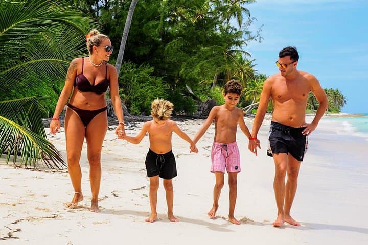 Family-Friendly Catamaran Cruise and Snorkel to Punta Cana’s Natural Pool photo 4