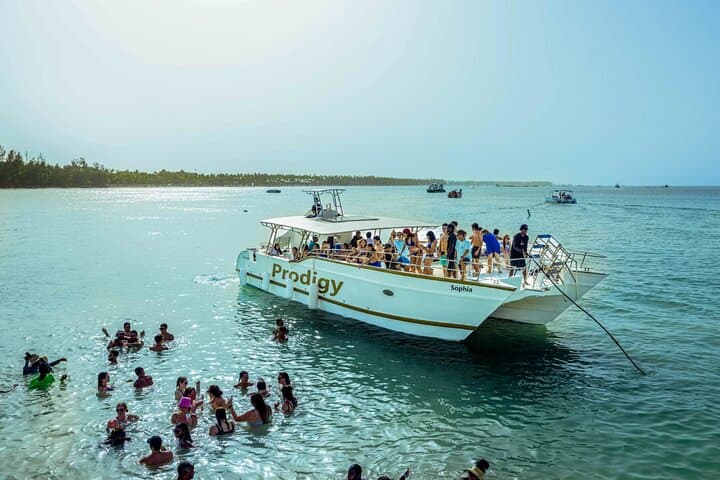 Family-Friendly Catamaran Cruise and Snorkel to Punta Cana’s Natural Pool photo 1