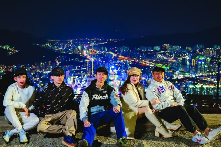 Busan Night Market & Views Minivan Tour — Jagalchi, Gamcheon, Songdo Skywalk photo 3