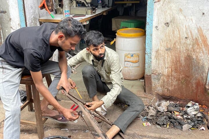 Dharavi Slum Walking Tour: Mumbai’s Untold Urban Stories photo 5