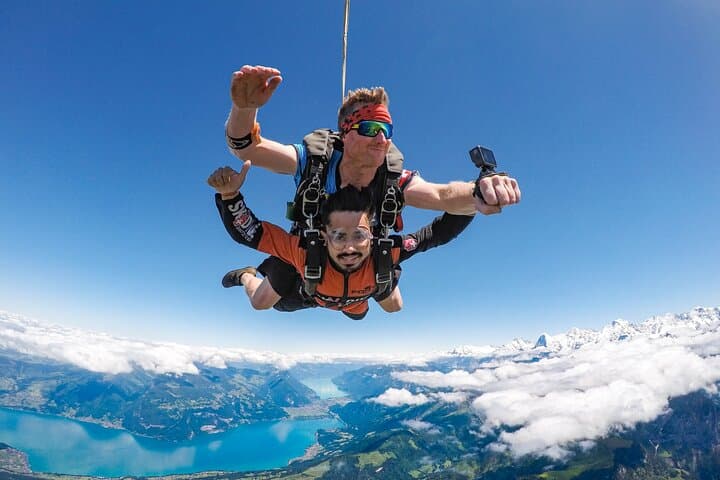 Tandem Skydive Over Interlaken: Alpine Freefall from Geneva photo 4