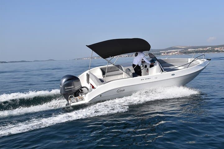 Private Split Boat Tour to Trogir, Blue Lagoon & Čiovo - Snorkel and Swim