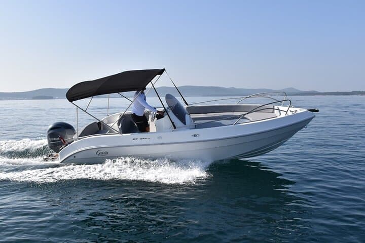 Private Split Boat Tour to Trogir, Blue Lagoon & Čiovo - Snorkel and Swim photo 2