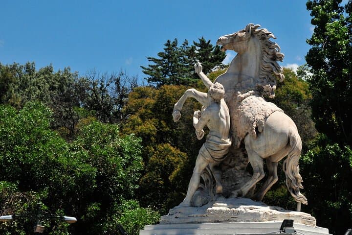Parque General San Martín Mendoza: Private Guided Park Walk & Cultural Highlights photo 3