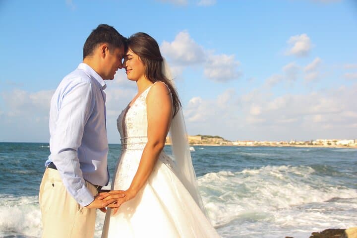 Rethymno Old Town Walking Photo Shoot: Capture the Venetian Harbour & Lighthouse photo 2