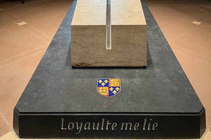 Private King Richard III Walking Tour of Leicester — 4-Hour Historical Walk photo 4
