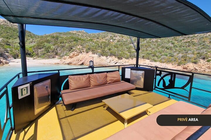 Private Full-Day La Maddalena Archipelago Tour Aboard Virginia photo 3