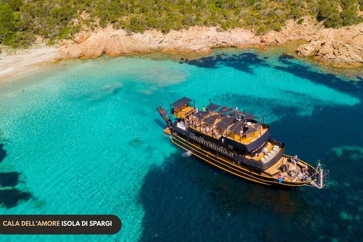 Private Full-Day La Maddalena Archipelago Tour Aboard Virginia photo 6