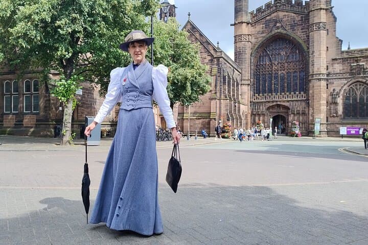 Edwardian Walking Tour of Chester with Costumed Guide