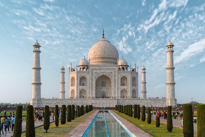 Taj Mahal by Gatimaan Express: Private Day Trip from Delhi photo 2