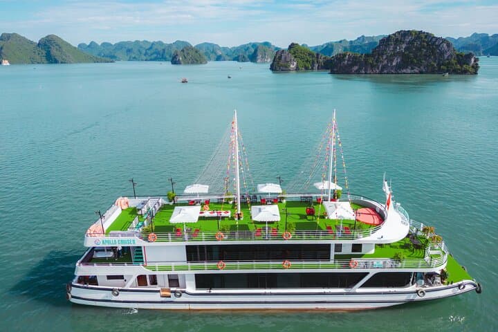 2-Day Ninh Binh and Ha Long Bay: Trang An, Hang Mua & Classic Bay Cruise photo 1