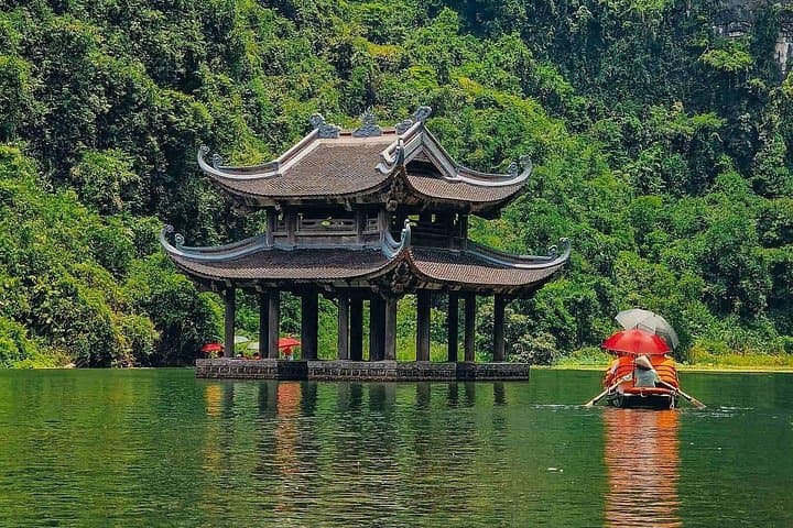 Private Ninh Binh Day Trip from Hanoi — Trang An, Bich Dong & Mua Caves photo 6