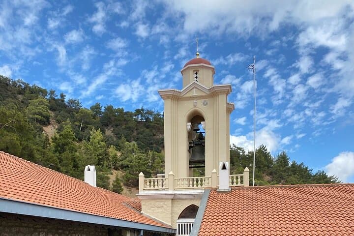 Day Tour to Troodos Mountain: Waterfalls, Wine & Lefkara Lace
