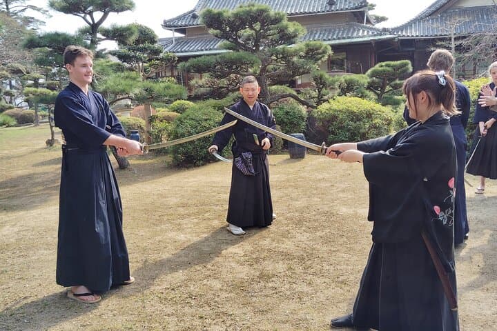 Samurai Experience at Arai Residence: Toyama-ryu Iaido Workshop in Izumisano, Osaka photo 5
