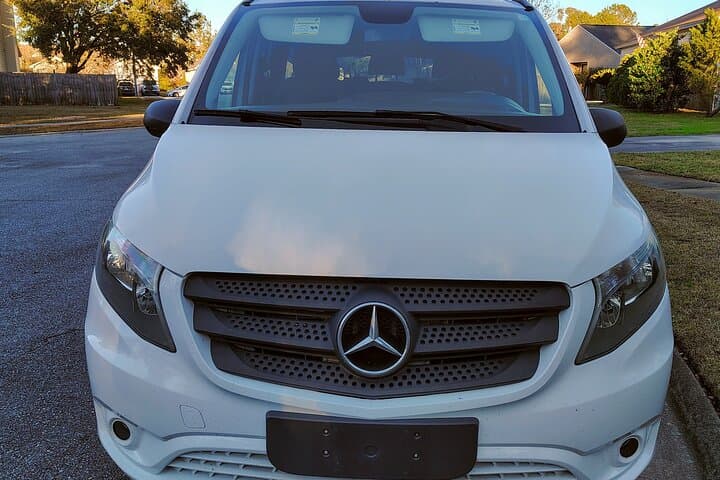Charleston Airport Transfer: Fast, Reliable Ride to the Historic District photo 1