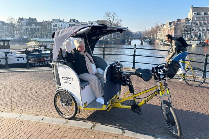 Amsterdam Pedicab Rickshaw Tour: See the Highlights in 1 Hour photo 5