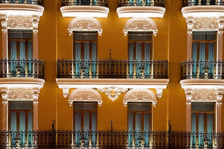 Valencia Private Full-Day City Tour: Arts, Old Town & Turia Gardens photo 4