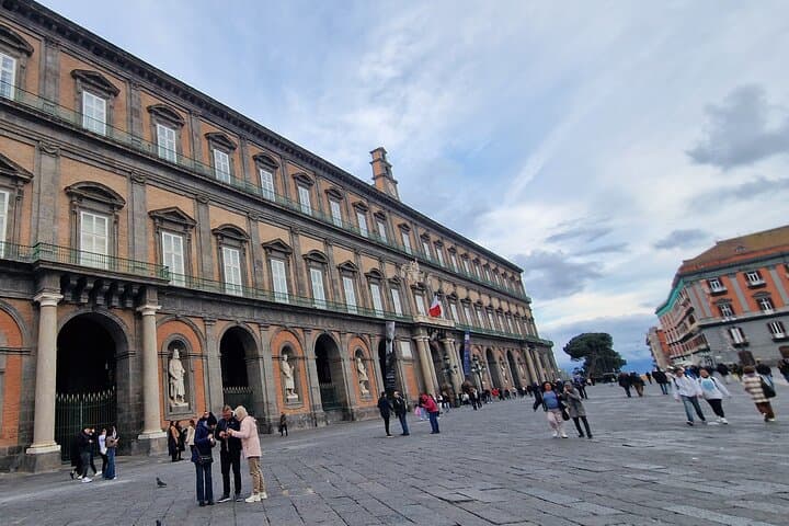 Napoli Walking Tour: Piazza del Plebiscito to Via Toledo Historical Walk photo 2