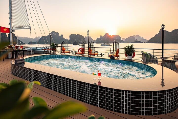 Luxury Day Cruise on Amethyst: Sung Sot Cave, Luon Tunnel & Titov Island in Ha Long Bay photo 3